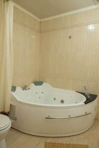 Гостиница Усадьба Махачкала Люкс-3