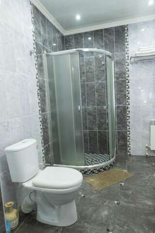 Гостиница Усадьба Махачкала Улучшенный двухместный номер с 2 отдельными кроватями-2